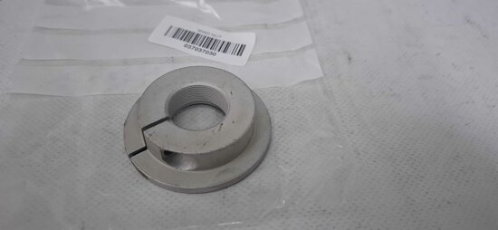 Ducati RING NUT - 037037030 Supersport