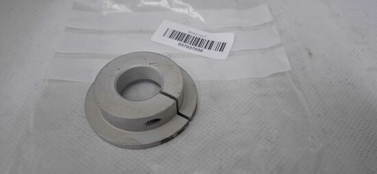 Ducati RING NUT - 037037030 Supersport