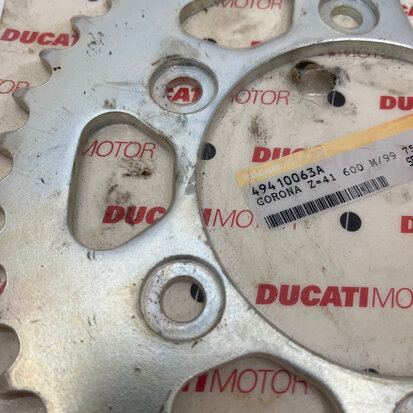 Ducati monster 600 750 - supersport 600 Rear sprocket Z=41 - 49410063A