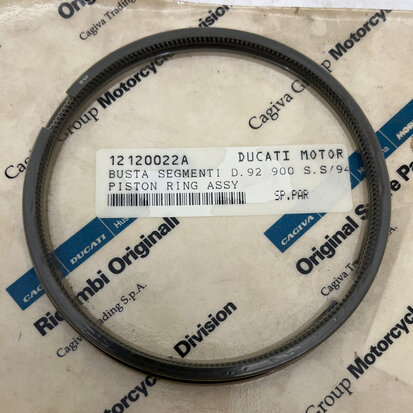 Ducati 92 mm Piston ring set -12120022A 12120141A monster 851 supersport paso