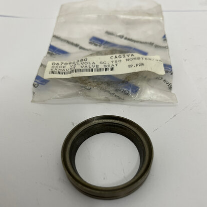 Ducati SEAT, EXHAUST VALVE - 067092380 Supersport-Monster-
