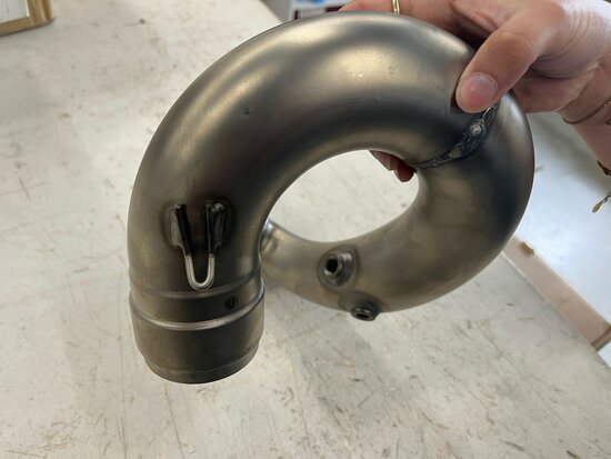 Ducati HORIZONTAL HEAD EXHAUST PIPE monster 1200 R