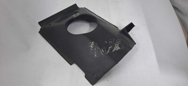 REAR HALF-MUDGUARD  - 067072300