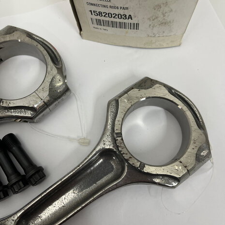 Ducati CONNECTING RODS PAIR - 15820203A Superbike