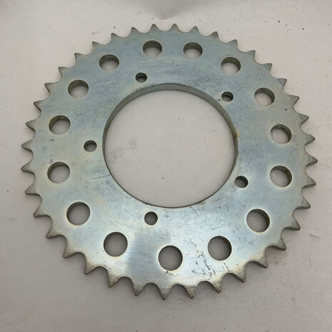 Ducati Pantah paso sport 750 Rear sprocket Z=38- 037780238