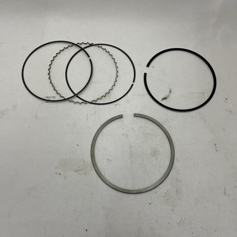 Ducati 92mm 900 I.e. Piston ring set - 12120291B