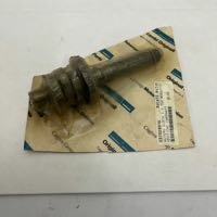 VERTICAL HEAD CAMSHAFT  - 037029010